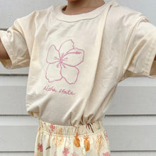 Load image into Gallery viewer, SIZE 8 Aloha State Tee - Cream
