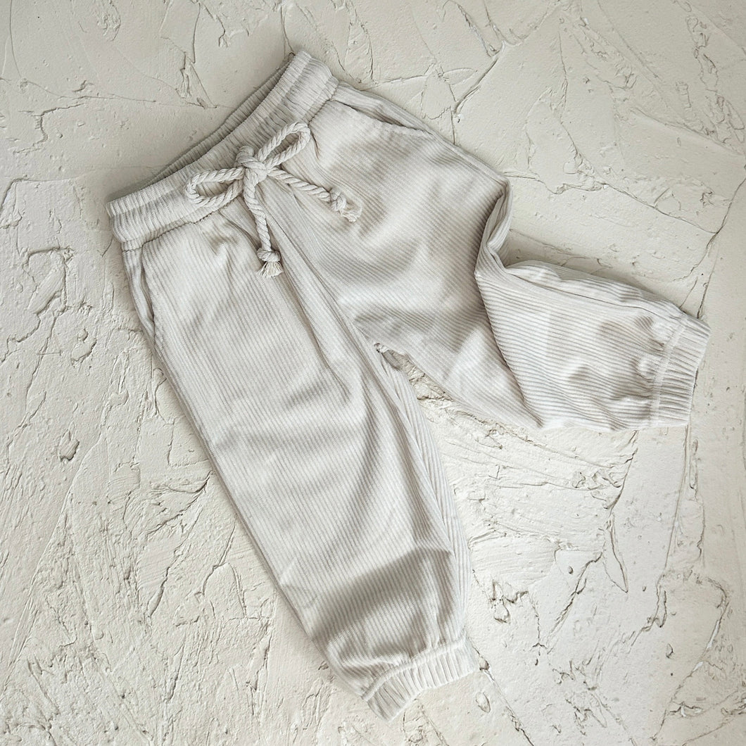 Vintro Baggy Cord Pant - Creamy Beige